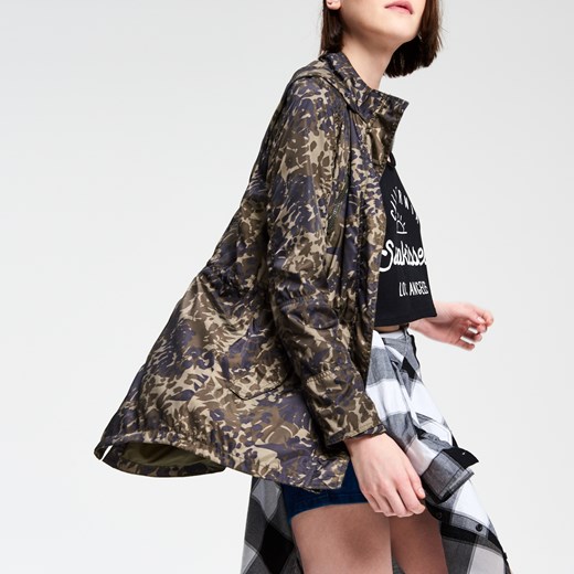 Cropp - Lekka kurtka wiatrówka - Zielony