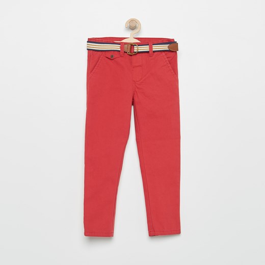 Reserved - Spodnie chino z paskiem - Czerwony czerwony Reserved 110 