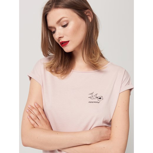 Mohito - Bawełniana koszulka z minimalistycznym nadrukiem - Różowy Mohito bezowy M 