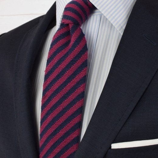 Krawat knit w klubowe pasy