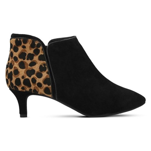 ROCKPORT KALILA PIPING BOOTIE