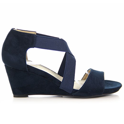 Granatowe sandały na koturnie z gumką eVento  Evento 36 promocyjna cena ButyRaj.pl 