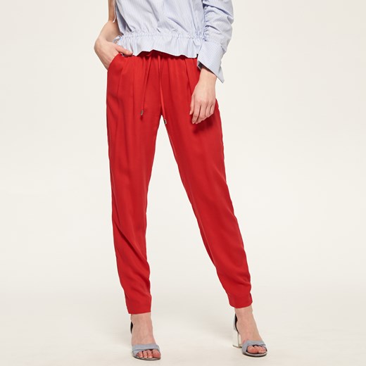 Reserved - Luźne spodnie - Czerwony Reserved czerwony 34;36;38;40;42 