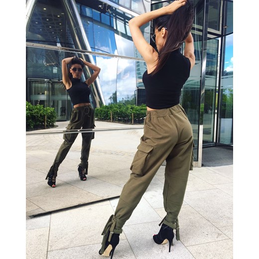 SPODNIE Z KIESZENIAMI BOJÓWKI #MUSTHAVE KHAKI zielony Tooshe XS/S Tooshe.pl