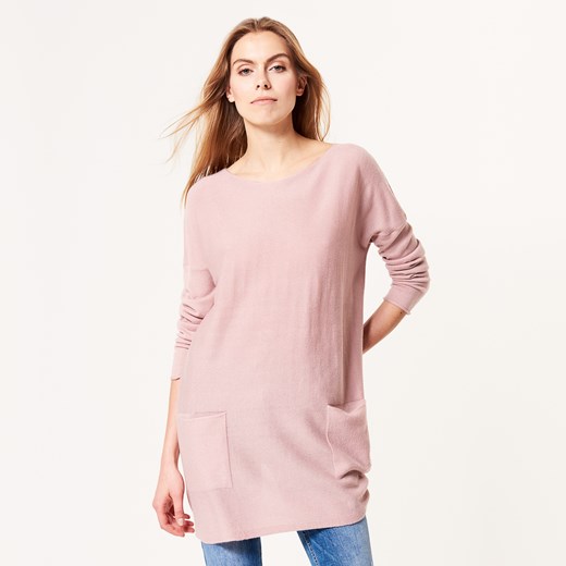Mohito - Długi lekki sweter oversize z kieszeniami - Różowy Mohito bezowy S 