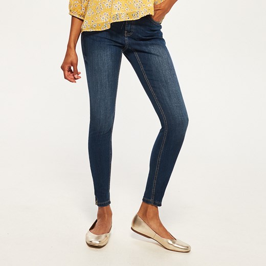 Reserved - Jeansy z zamkami przy nogawkach - Granatowy czarny Reserved  
