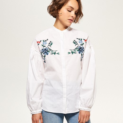 Reserved - Koszula z wyhaftowanymi kwiatami - Biały Reserved bialy 40 