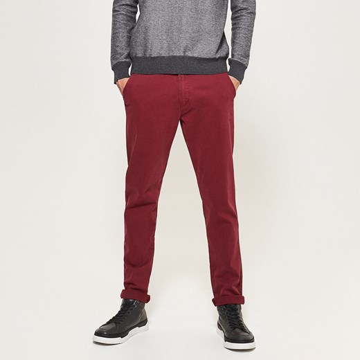 Reserved - Spodnie slim fit - Brązowy Reserved czerwony 30 