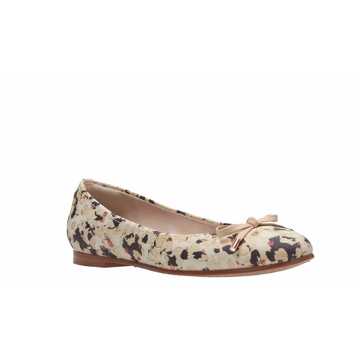 Clarks Baleriny Grace Lily Floral Camouflage bezowy Clarks 36 Pasito