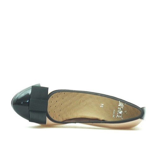 Pantofle Caprice 9-22305-28 Różowe/Czarne szary Caprice  Arturo-obuwie