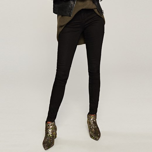 Reserved - Jeansy z zamkami przy nogawkach - Czarny Reserved czarny 40 