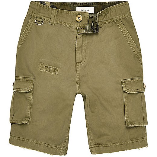 Boys khaki cargo shorts  River Island zielony  