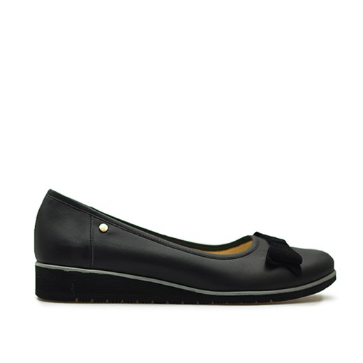 Pantofle Agasi 551K Czarne wosk czarny Agasi  Arturo-obuwie
