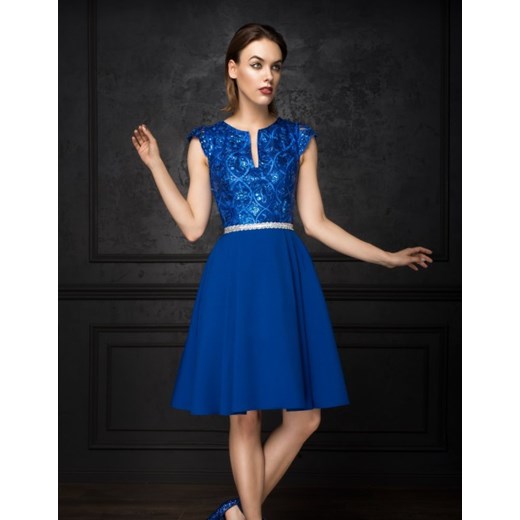Sukienka koktajlowa kobaltowa niebieski Monnom Boutique S okazyjna cena showroom.pl 