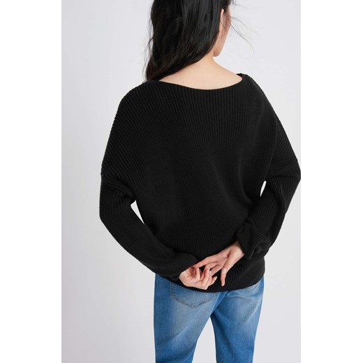 Luźny sweter z dziurami czarny ORSAY XS orsay.com