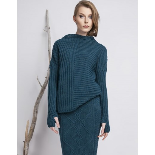 Sweter asymetryczny półgolf z otworem na kciuk Bienkovska zielony M/L showroom.pl