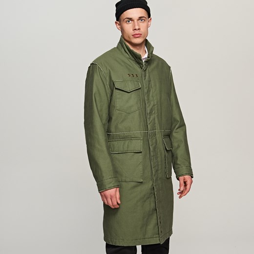 Reserved - Płaszcz w militarnym stylu - Zielony