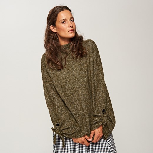 Reserved - Sweter z wiązaniami przy rękawach - Zielony