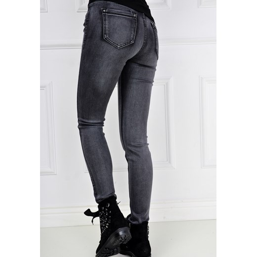Jeansowe rurki z gumowanym pasem