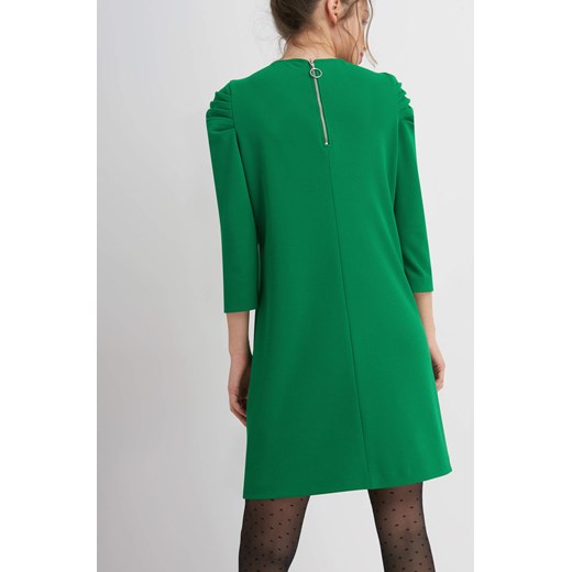 Trapezowa sukienka z bufkami zielony ORSAY 42 orsay.com