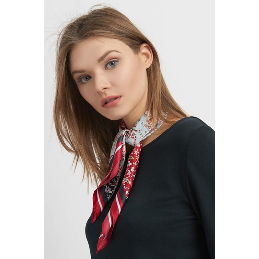 Satynowa chusta ze wzorem paisley ORSAY 00 orsay.com
