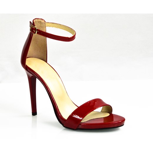 MargoShoes czerwone lakierowane sandałki szpilki na platformie Victoria skóra naturalna lakierowana
