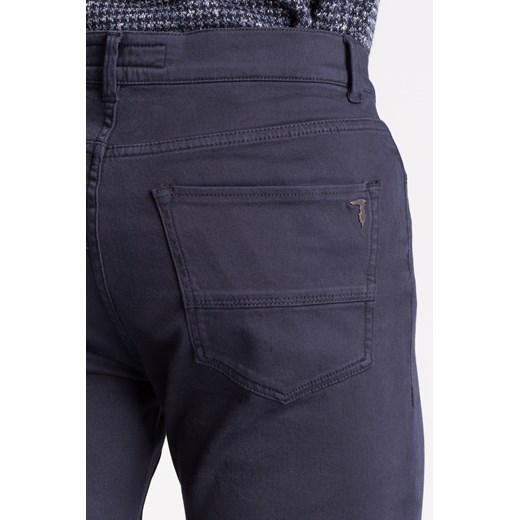 Granatowe jeansy męskie Regular fit  Trussardi Jeans 35 Velpa.pl