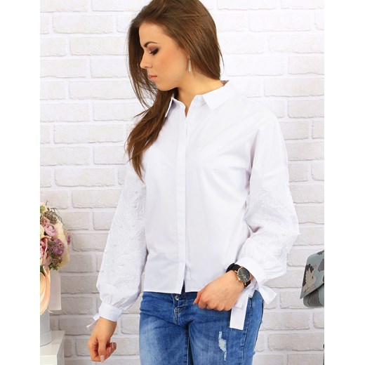 Koszula tunika z haftowanymi rękawami biała (dy0138) bialy Dstreet S DSTREET_WOMEN