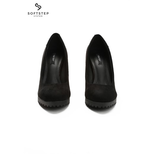 Czarne Czółenka The Past