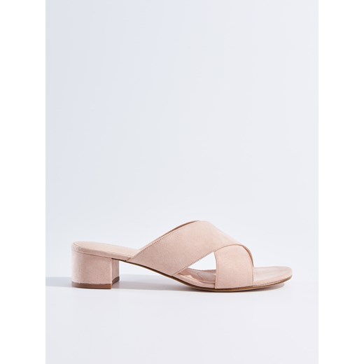 Mohito - Klapki na obcasie - Różowy bezowy Mohito 37 
