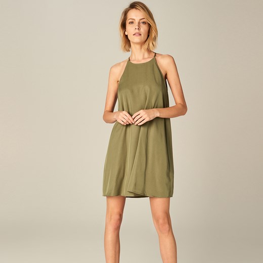 Mohito - Krótka sukienka z dekoltem halter - Khaki Mohito zielony 38