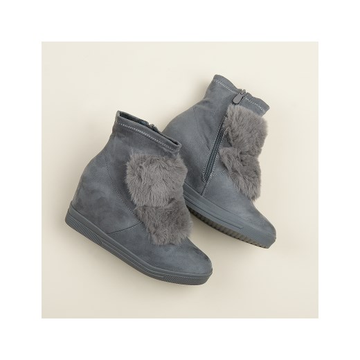 WEDGE BOOTS WITH FUR