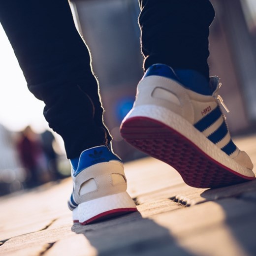 Buty męskie sneakersy adidas Originals I-5923 Iniki Runner BB2093 - BRĄZOWY Adidas Originals 43 1/3 sneakerstudio.pl