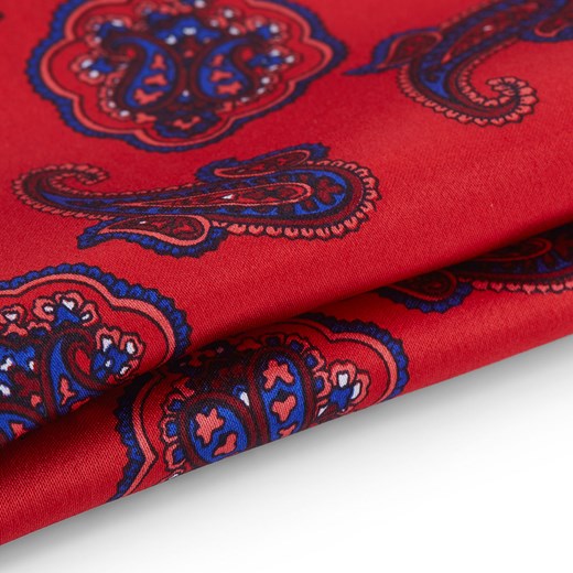 Poszetka w niebiesko-czerwonym kolorze ze wzorem paisley