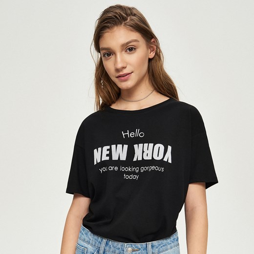 Sinsay - T-shirt z nadrukiem new york - Czarny Sinsay XS