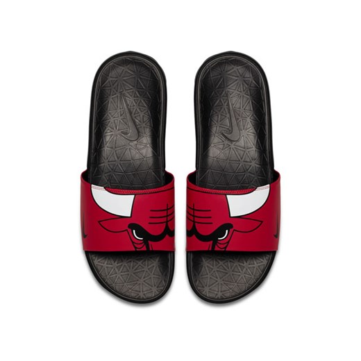 Klapki Nike Benassi Solarsoft NBA Chicago Bulls - 917551-600 - 41 Nike 41 Basketo.pl