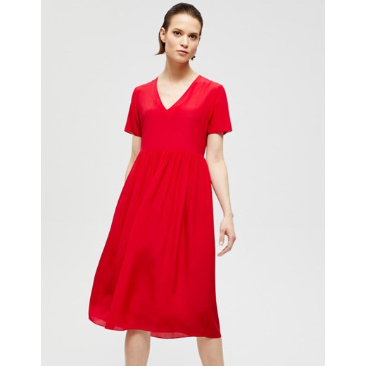 Czerwona sukienka Patrizia Aryton jedwabna z krótkim rękawem midi