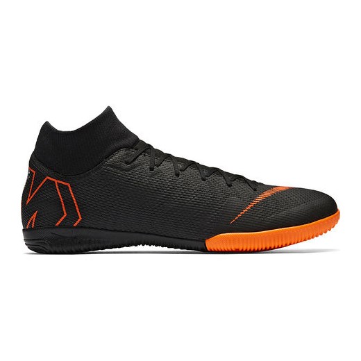 Buty piłkarskie halowe Mercurial SuperflyX VI Academy IC Nike (czarno-pomarańczowe)