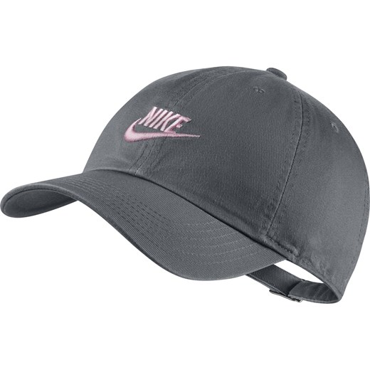 Szara czapka dziecięca Nike 