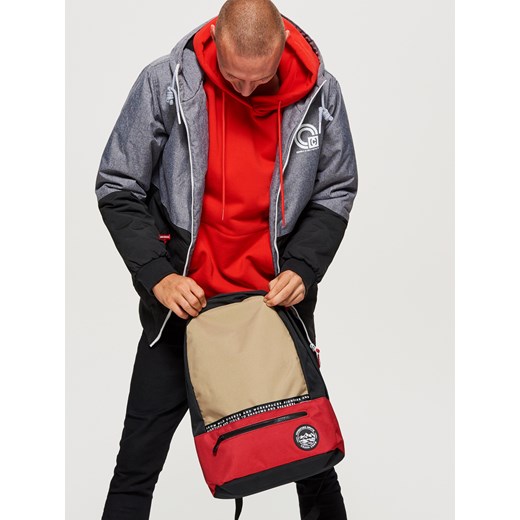 Cropp - Plecak z kolekcji PROGRESS - Czerwony