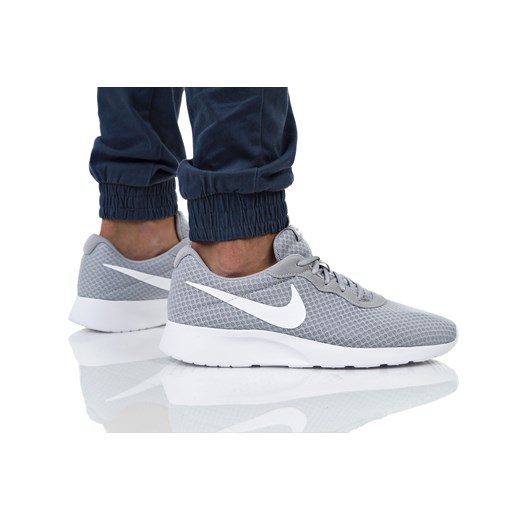 BUTY NIKE TANJUN 812654-010  Nike 45 Natychmiastowo