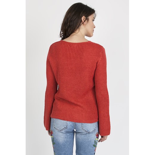 CM3082 Oryginalny sweter w stylu boho - koralowy
