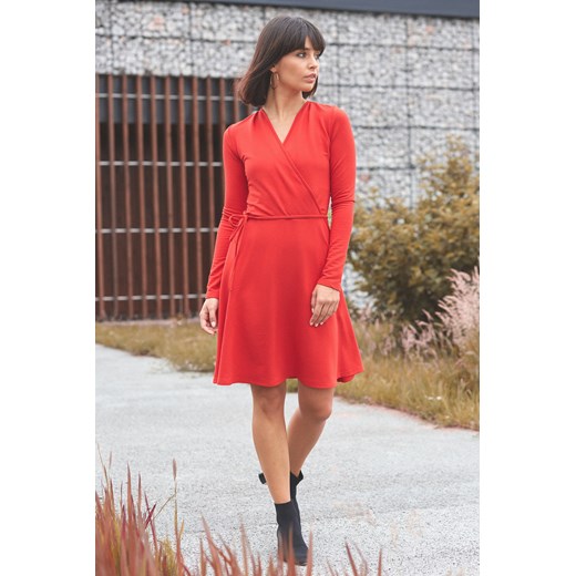 CM3821 Sukienka midi z wiązaniem - czerwona