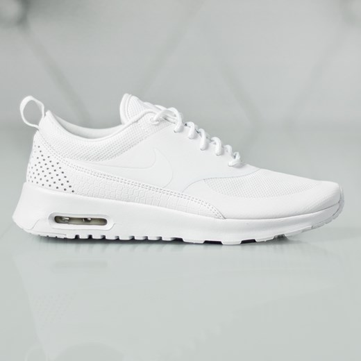 Buty sportowe damskie Nike air max thea płaskie białe gładkie wiosenne 