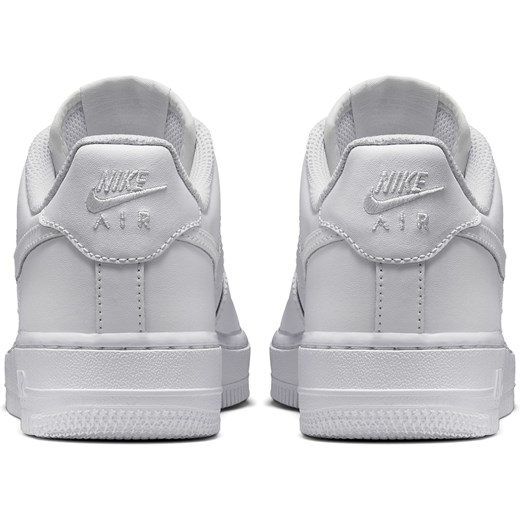 Buty sportowe dziecięce białe Nike sznurowane 