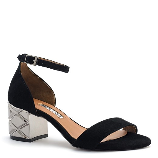 Czarne zamszowe sandały na srebrnym obcasie 23B ze sklepu NESCIOR w kategorii Sandały damskie - zdjęcie 59992503