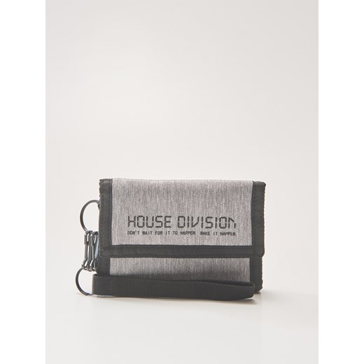 House - Materiałowy portfel z brelokiem - Jasny szar