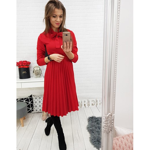 Sukienka czerwona Dstreet z długim rękawem do pracy bez wzorów 