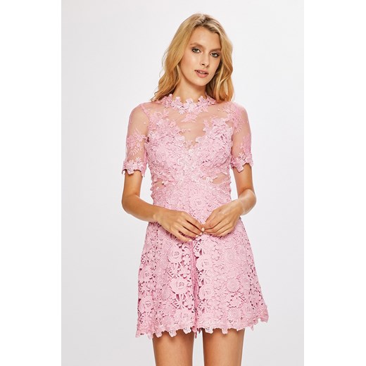 Kombinezon damski różowy Guess Jeans krótki