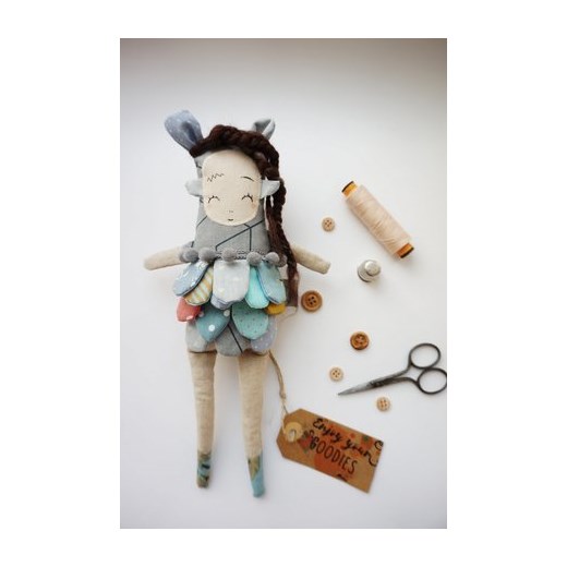 Monsterówna Jasira – lalka z tkanin handmade
